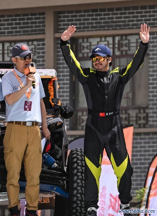 2025环塔SS6范高翔赛段冠军 极限挑战与美景同行