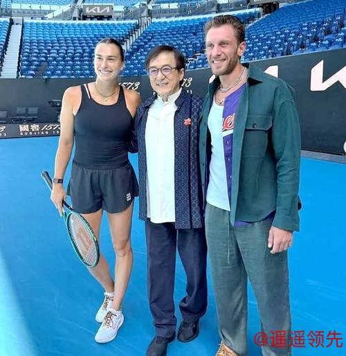 是真爱！网球世界第一颁奖现场“逼婚”，年赚两亿却甘愿为他被骂小三