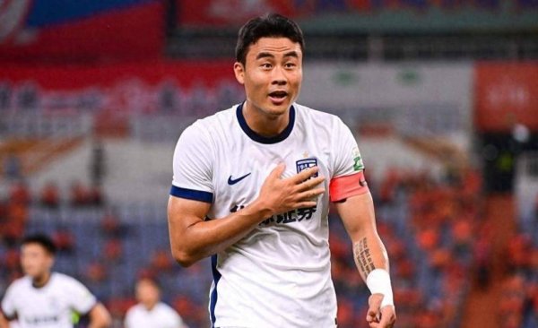 必威体育平台 鲁能防线漏洞太明显，洛佩斯状态难顶，中超老将朴志洙成救命稻草，免费来撑场面你还不服气？