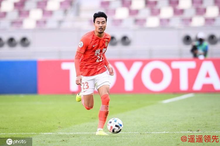鲁能防线漏洞太明显，洛佩斯状态难顶，中超老将朴志洙成救命稻草，免费来撑场面你还不服气？