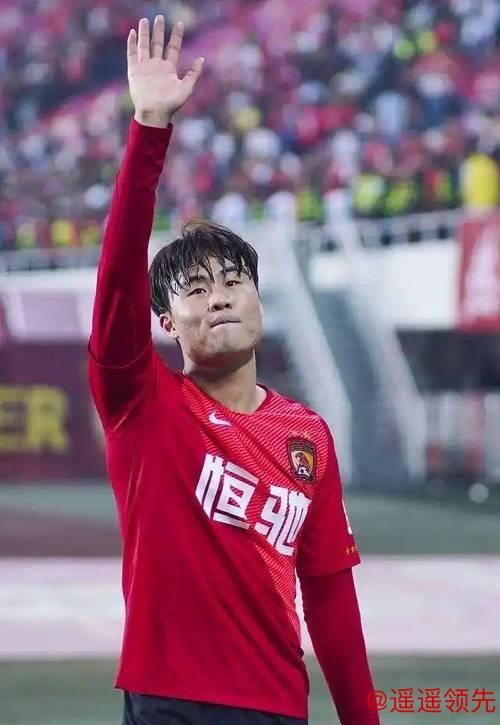 鲁能防线漏洞太明显，洛佩斯状态难顶，中超老将朴志洙成救命稻草，免费来撑场面你还不服气？